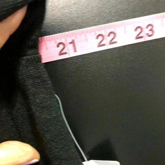 Nina Leonard Bolero, Open front,classic black sweater/cardigan - Picture 9 of 9